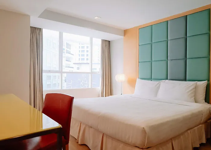 Urbana Langsuan Bangkok