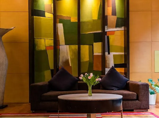 Urbana Langsuan Hotel
