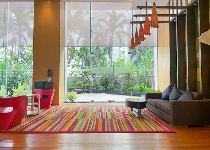 Urbana Langsuan Hotel Bangkok