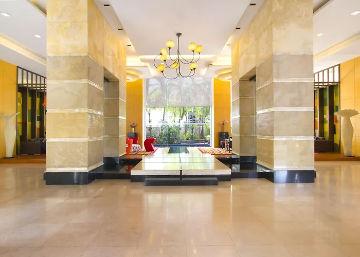 Urbana Langsuan Hotel 5*