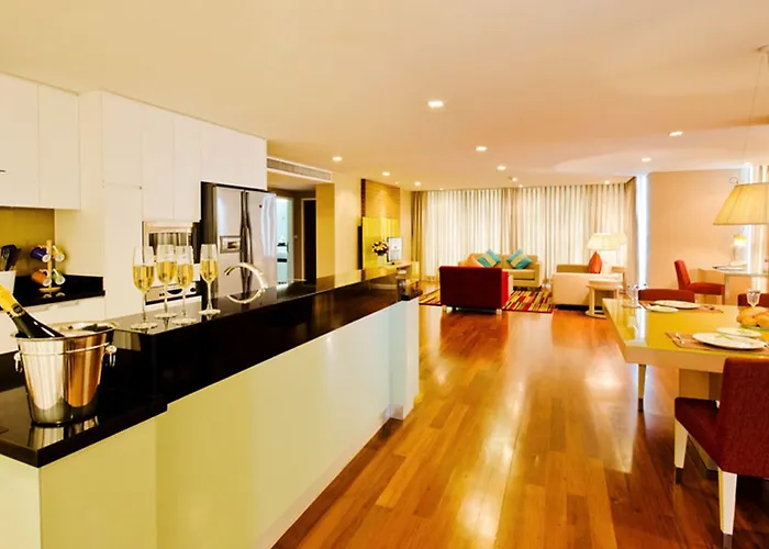 Urbana Langsuan Hotel 5*