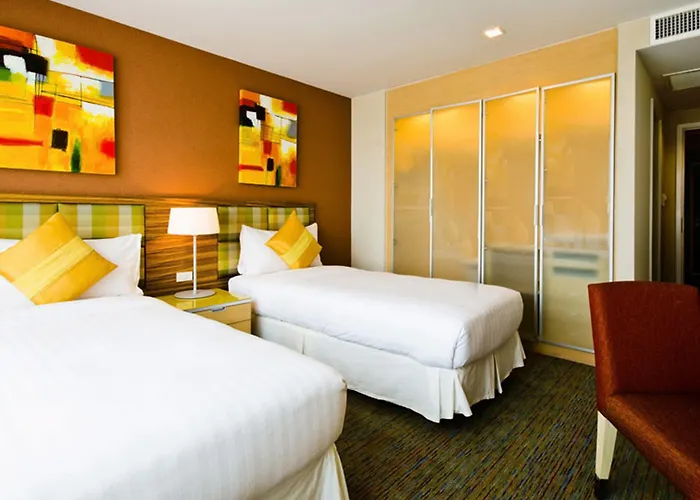 Urbana Langsuan Hotel