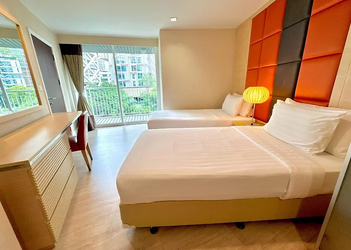 Urbana Langsuan Hotel