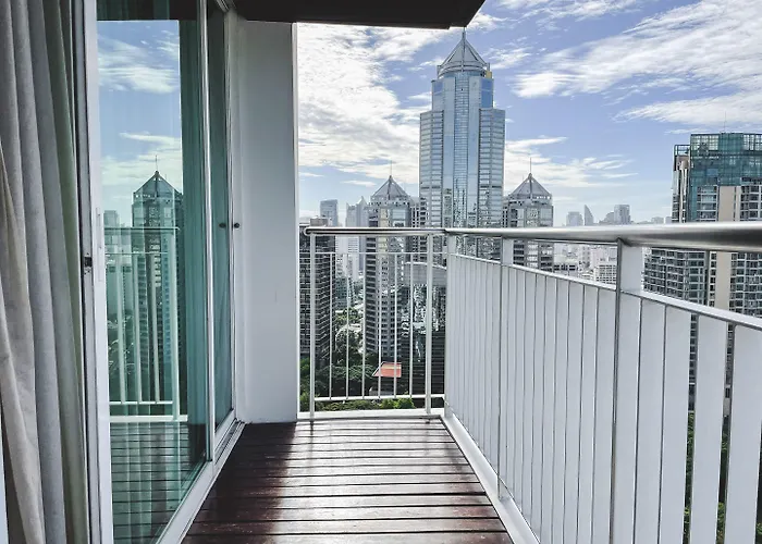 Urbana Langsuan Hotel 5*
